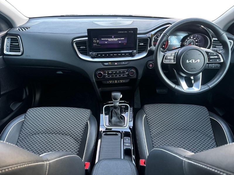 2025 (25) KIA CEED 1.5T GDi ISG 138 3 5dr DCT 4946823