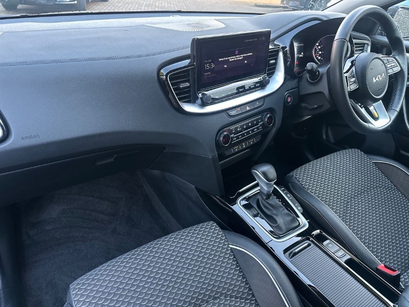 2025 (25) KIA CEED 1.5T GDi ISG 138 3 5dr DCT 4946848