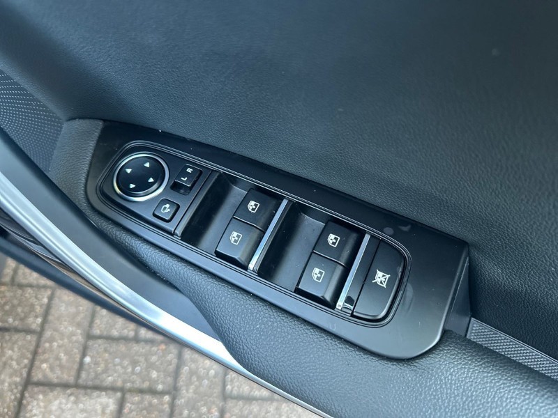 2025 (25) KIA CEED 1.5T GDi ISG 138 3 5dr DCT 4946827