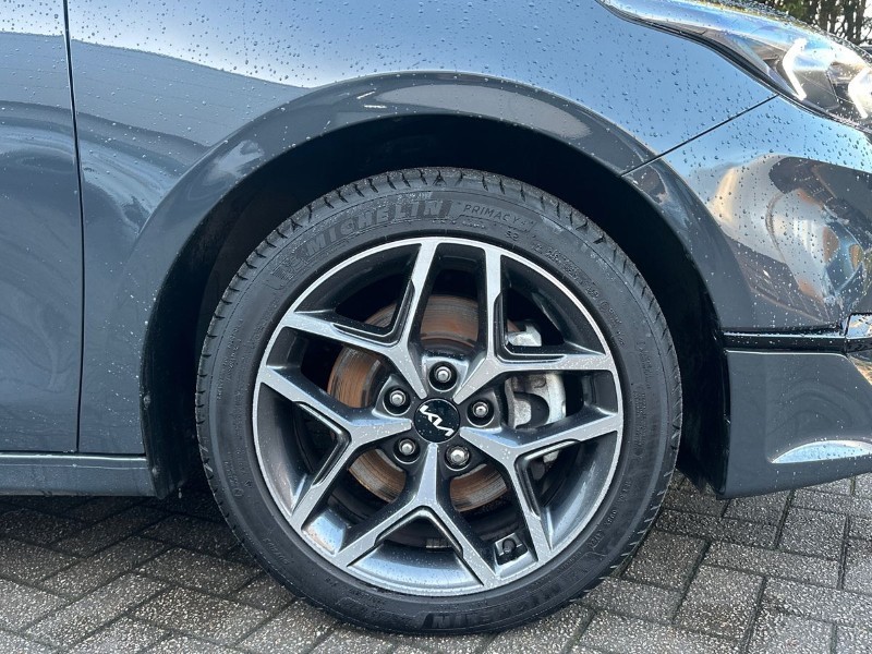 2025 (25) KIA CEED 1.5T GDi ISG 138 3 5dr DCT 4946822