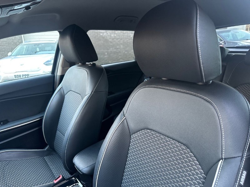 2025 (25) KIA CEED 1.5T GDi ISG 138 3 5dr DCT 4946847