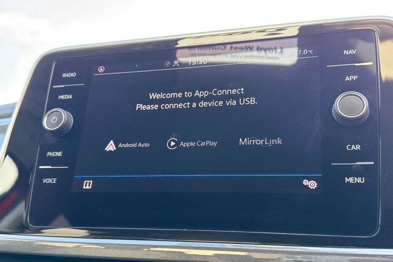 2022 (72) VOLKSWAGEN T-ROC 1.0 TSI Style 5dr 5025352