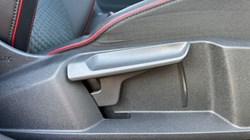 2021 (21) VOLKSWAGEN GOLF 2.0 TSI 300 GTI Clubsport 5dr DSG 4996730