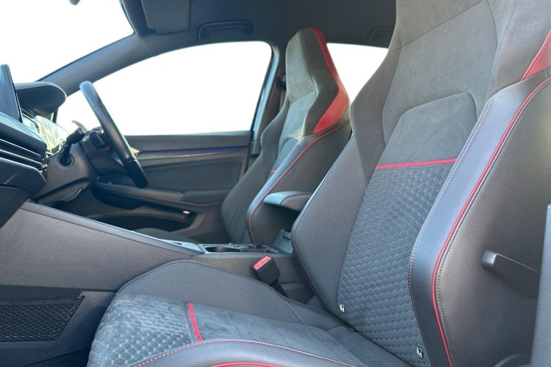 2021 (21) VOLKSWAGEN GOLF 2.0 TSI 300 GTI Clubsport 5dr DSG 4996719