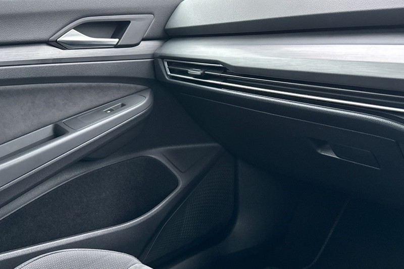 2023 (73) VOLKSWAGEN GOLF 1.5 eTSI 150 Style 5dr DSG 4985520