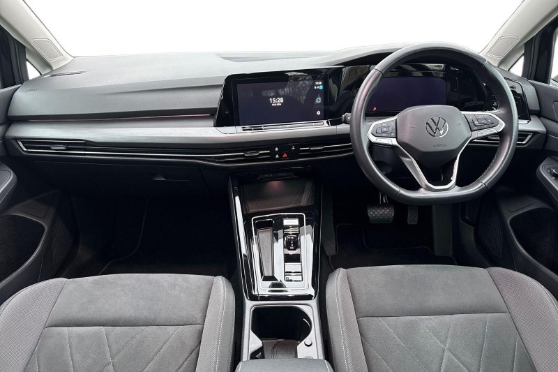 2023 (73) VOLKSWAGEN GOLF 1.5 eTSI 150 Style 5dr DSG 4985504