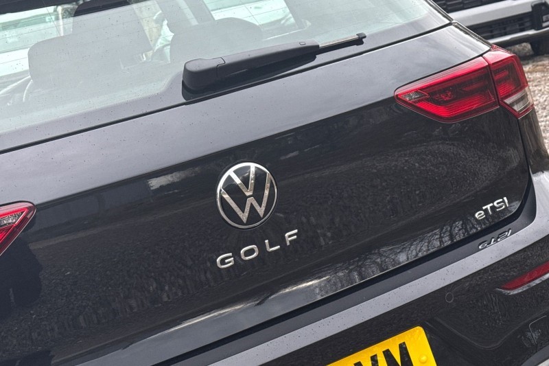 2023 (73) VOLKSWAGEN GOLF 1.5 eTSI 150 Style 5dr DSG 4985532
