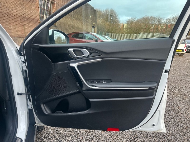 2022 (22) KIA XCEED 1.5T GDi ISG 3 5dr 4976712