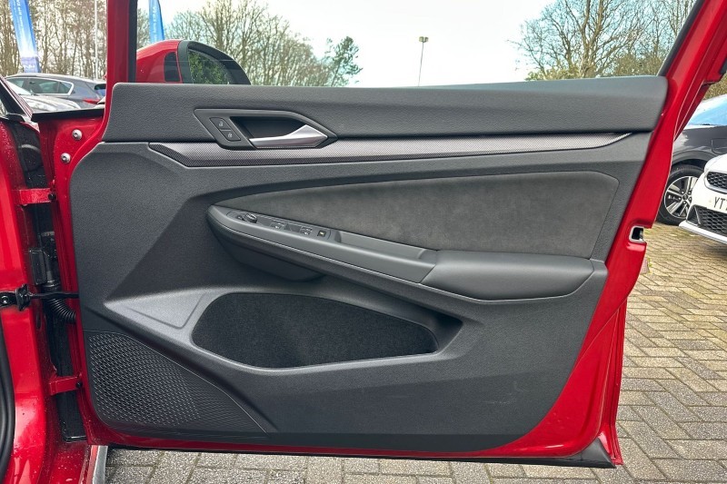 2025 (25) VOLKSWAGEN GOLF 2.0 TSI 265 GTI 5dr DSG 4963866