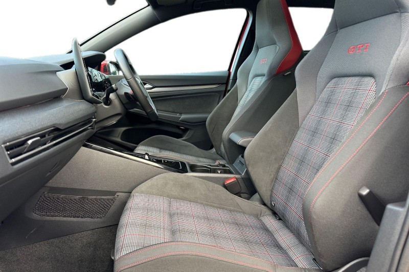 2025 (25) VOLKSWAGEN GOLF 2.0 TSI 265 GTI 5dr DSG 4963857