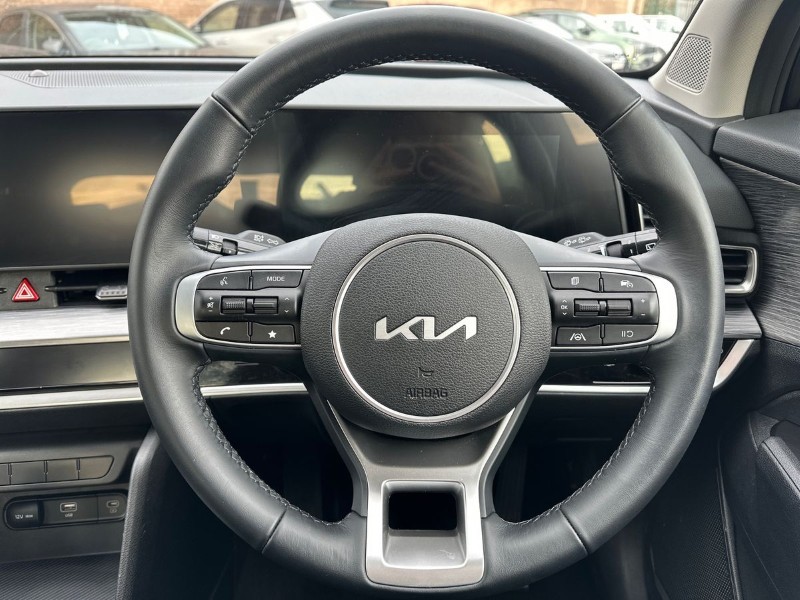 2025 (25) KIA SPORTAGE 1.6T GDi 157 48V ISG 2 5dr 5015162