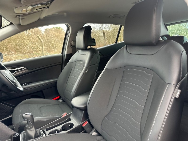 2025 (25) KIA SPORTAGE 1.6T GDi 157 48V ISG 3 5dr 5005842