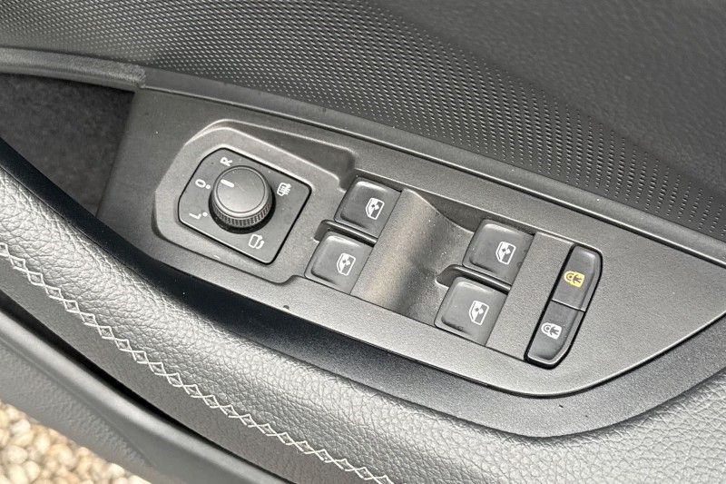 2025 (25) SKODA KODIAQ 2.0 TDI SE L 5dr DSG [7 Seat] 5004533