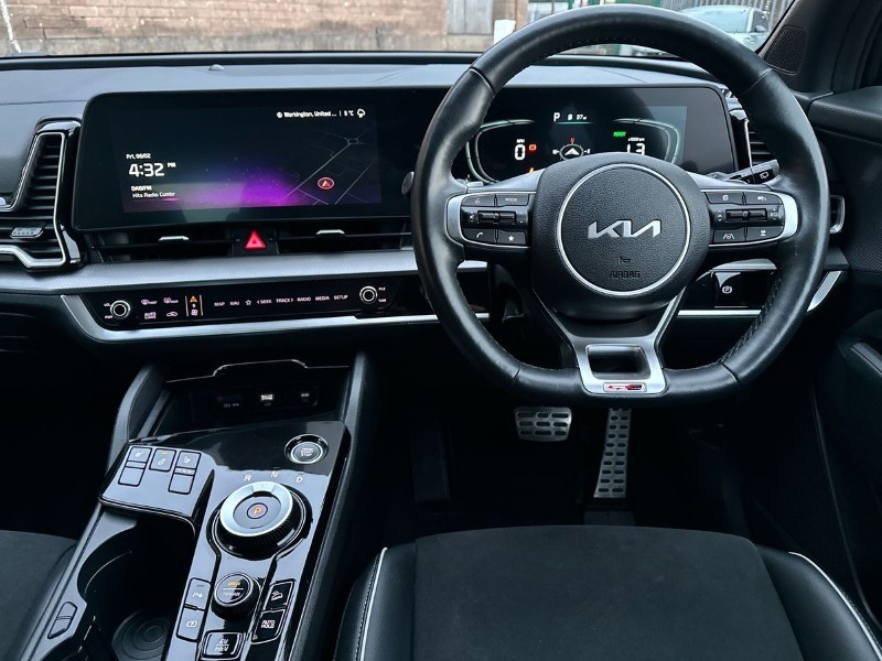 2023 (23) KIA SPORTAGE 1.6T GDi PHEV GT-Line 5dr Auto AWD 5036224