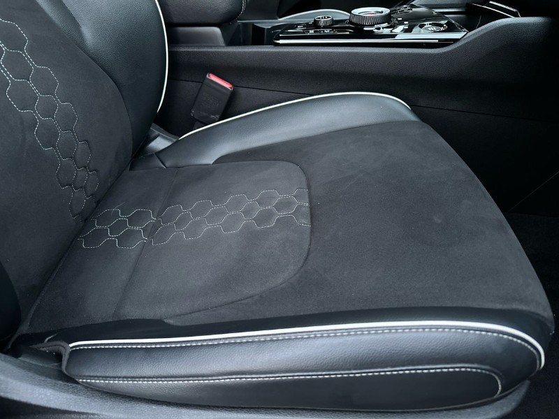 2023 (23) KIA SPORTAGE 1.6T GDi PHEV GT-Line 5dr Auto AWD 5036218