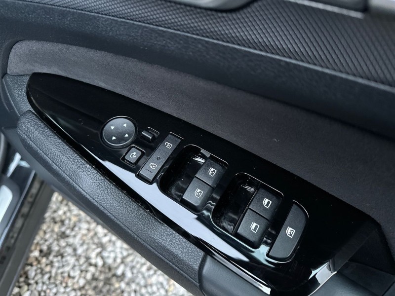 2023 (23) KIA SPORTAGE 1.6T GDi PHEV GT-Line 5dr Auto AWD 5036216