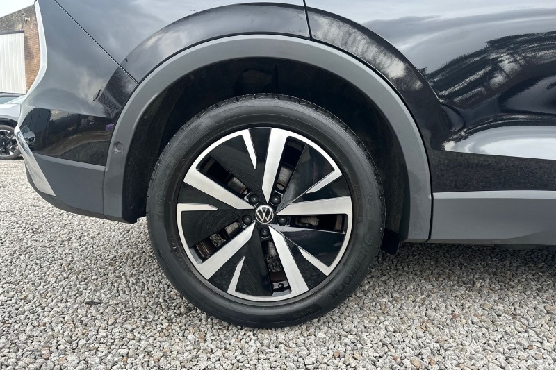 2024 (24) VOLKSWAGEN TIGUAN 1.5 eTSI 150 Elegance 5dr DSG 4989671