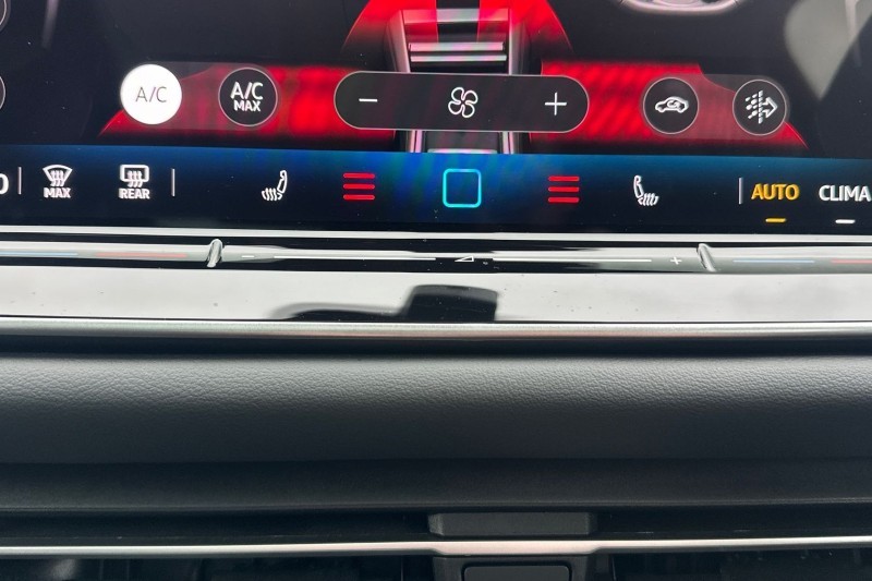 2024 (24) VOLKSWAGEN TIGUAN 1.5 eTSI 150 Elegance 5dr DSG 4989692