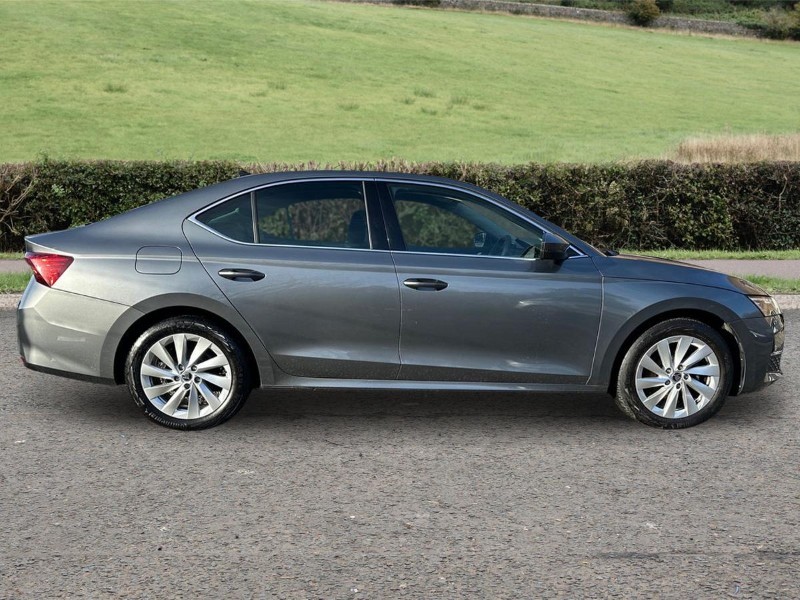 2024 (24) SKODA OCTAVIA 1.5 TSI 150 First Edition 5dr 4996293