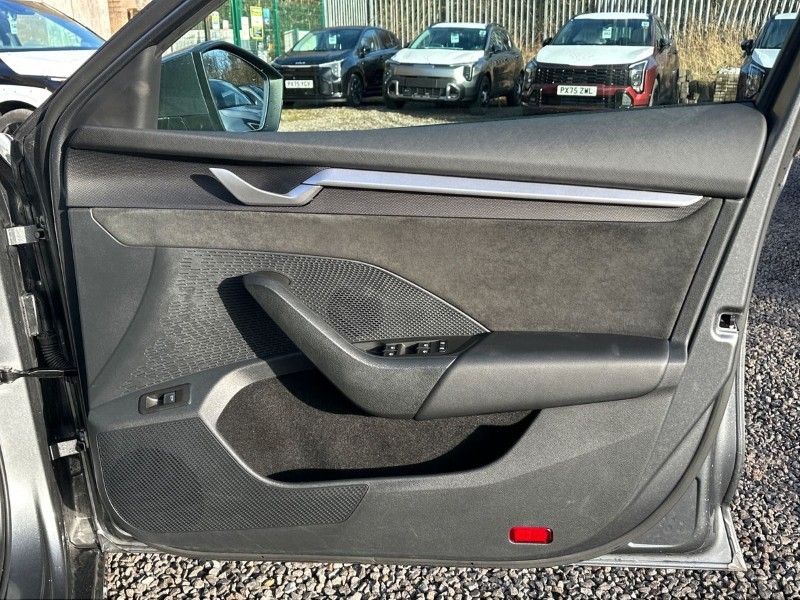 2024 (24) SKODA OCTAVIA 1.5 TSI 150 First Edition 5dr 4996299