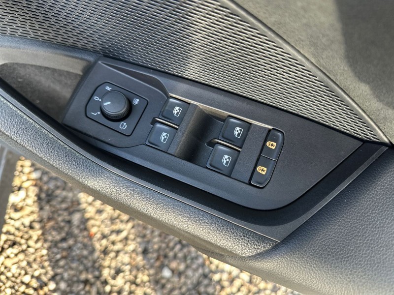 2024 (24) SKODA OCTAVIA 1.5 TSI 150 First Edition 5dr 4996301