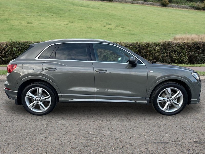 2020 (70) AUDI Q3 35 TFSI S Line 5dr 5015011