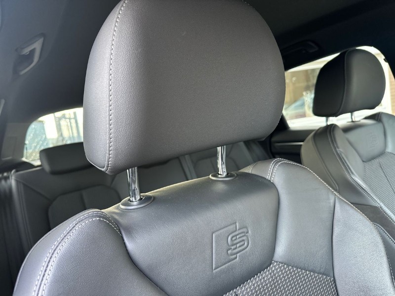 2020 (70) AUDI Q3 35 TFSI S Line 5dr 5015048