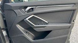 2020 (70) AUDI Q3 35 TFSI S Line 5dr 5015017