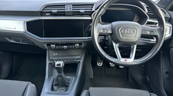 2020 (70) AUDI Q3 35 TFSI S Line 5dr 5015027