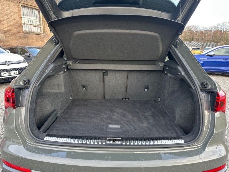 2020 (70) AUDI Q3 35 TFSI S Line 5dr 5015038