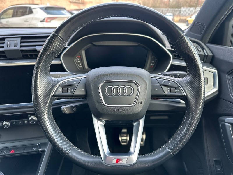 2020 (70) AUDI Q3 35 TFSI S Line 5dr 5015023