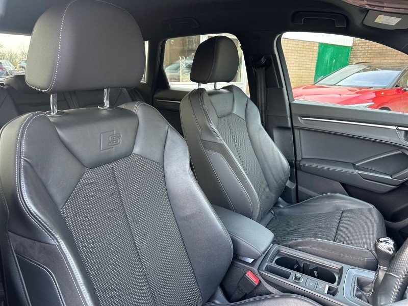 2020 (70) AUDI Q3 35 TFSI S Line 5dr 5015022