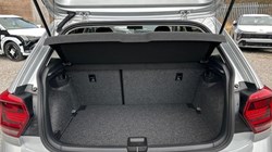 2021 (21) VOLKSWAGEN POLO 1.0 TSI 95 Match 5dr 5004340
