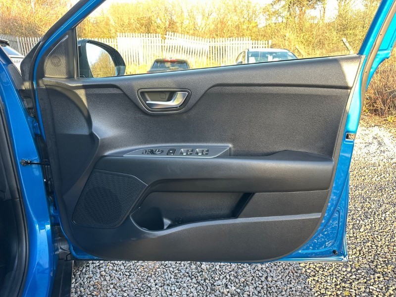 2024 (24) KIA STONIC 1.0T GDi 48V GT-Line S 5dr DCT 5025007