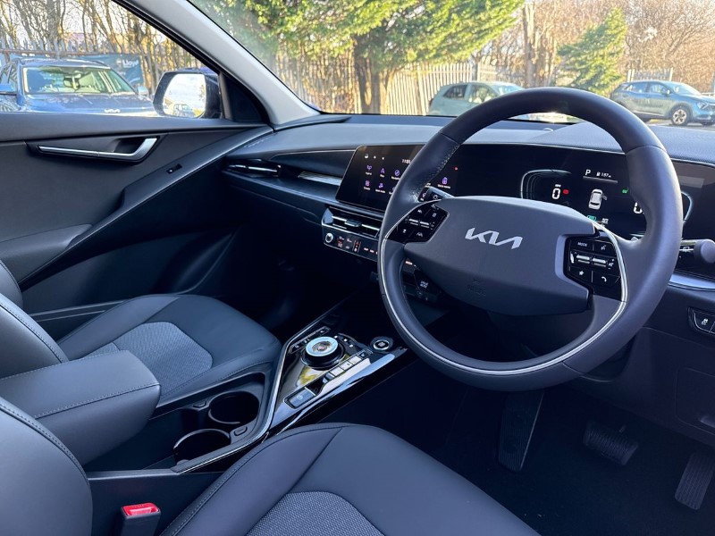 2025 (75) KIA NIRO 1.6 GDi 127 Hybrid 3 5dr DCT 4977328