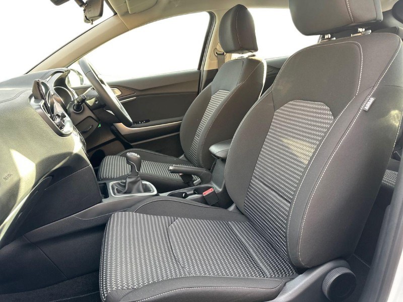 2025 (75) KIA XCEED 1.5T GDi ISG 138 2 5dr 4973814