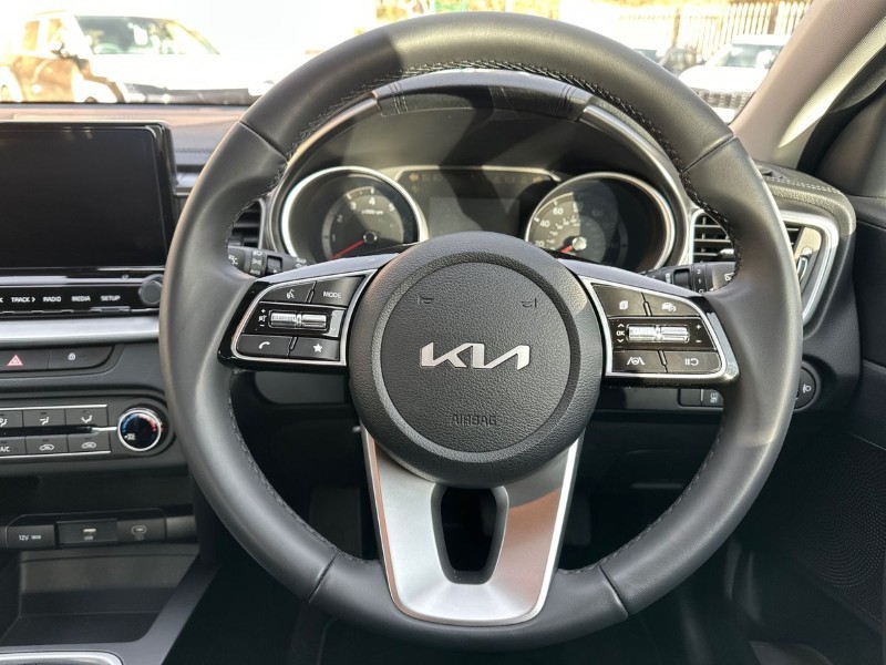 2025 (75) KIA XCEED 1.5T GDi ISG 138 2 5dr 4973828