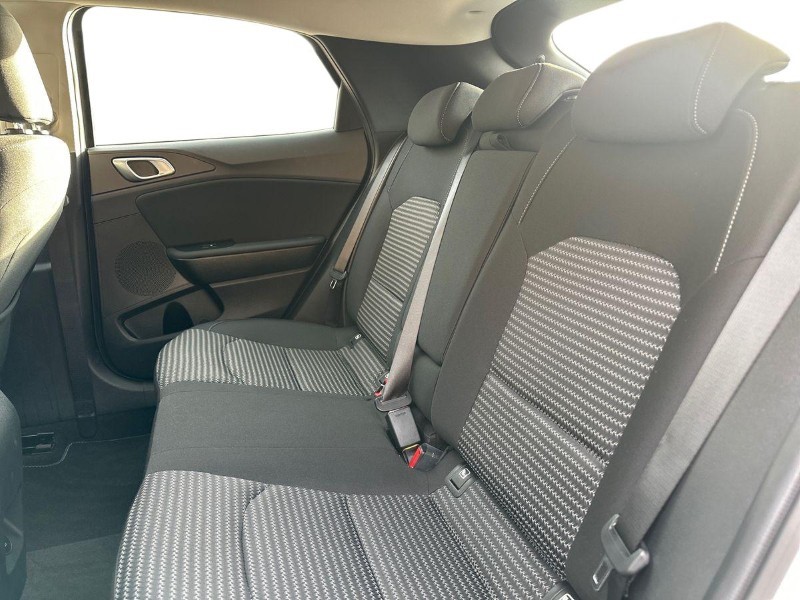 2025 (75) KIA XCEED 1.5T GDi ISG 138 2 5dr 4973815