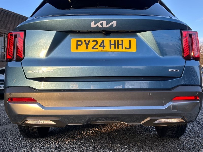 2024 (24) KIA SORENTO 1.6 T-GDi PHEV 4 5dr Auto 4998827