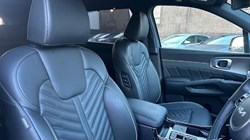 2024 (24) KIA SORENTO 1.6 T-GDi PHEV 4 5dr Auto 4998800