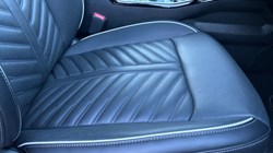 2024 (24) KIA SORENTO 1.6 T-GDi PHEV 4 5dr Auto 4998799