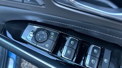 2024 (24) KIA SORENTO 1.6 T-GDi PHEV 4 5dr Auto 4998797