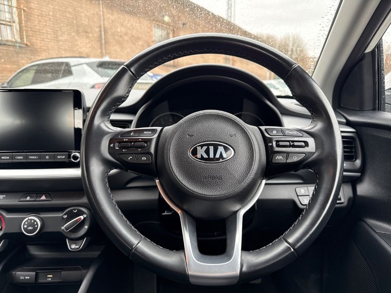 2020 (70) KIA STONIC 1.0T GDi 99 2 5dr 5021296