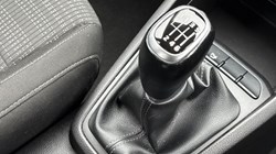 2020 (70) KIA STONIC 1.0T GDi 99 2 5dr 5021304