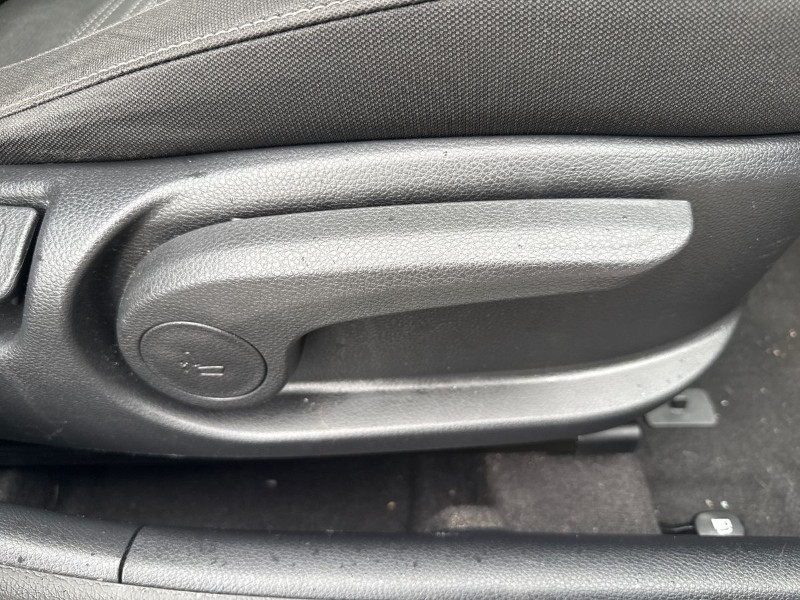 2020 (70) KIA STONIC 1.0T GDi 99 2 5dr 5021293