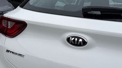 2020 (70) KIA STONIC 1.0T GDi 99 2 5dr 5021312
