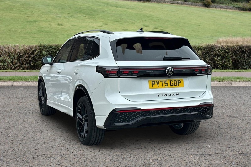 2026 (75) VOLKSWAGEN TIGUAN 2.0 TSI 265 4Motion Black Edition 5dr DSG 5549474