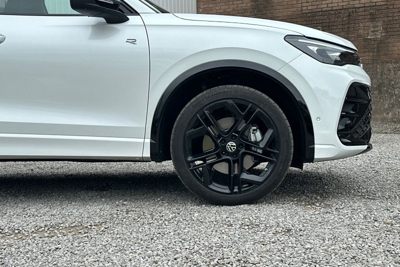 2026 (75) VOLKSWAGEN TIGUAN 2.0 TSI 265 4Motion Black Edition 5dr DSG 5549480