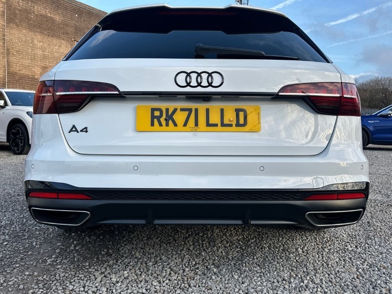 2021 (71) AUDI A4 35 TFSI Black Edition 5dr S Tronic 5012904