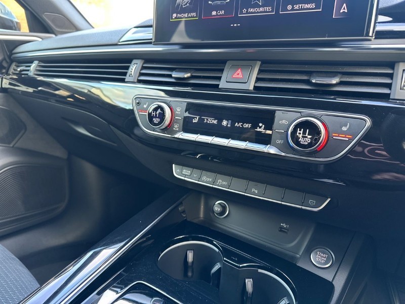 2021 (71) AUDI A4 35 TFSI Black Edition 5dr S Tronic 5012890